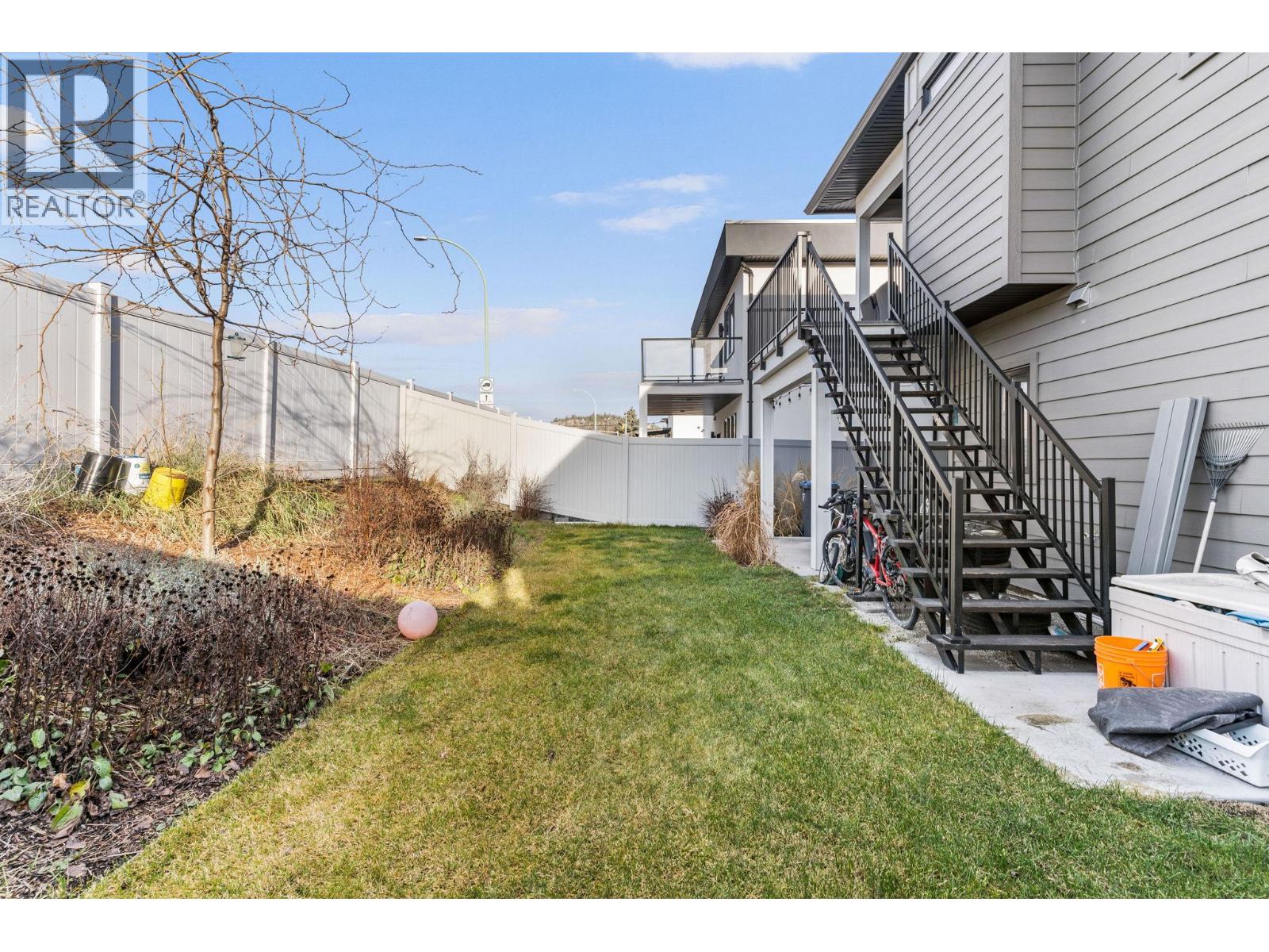  1943 Hemmerling Court, Kelowna