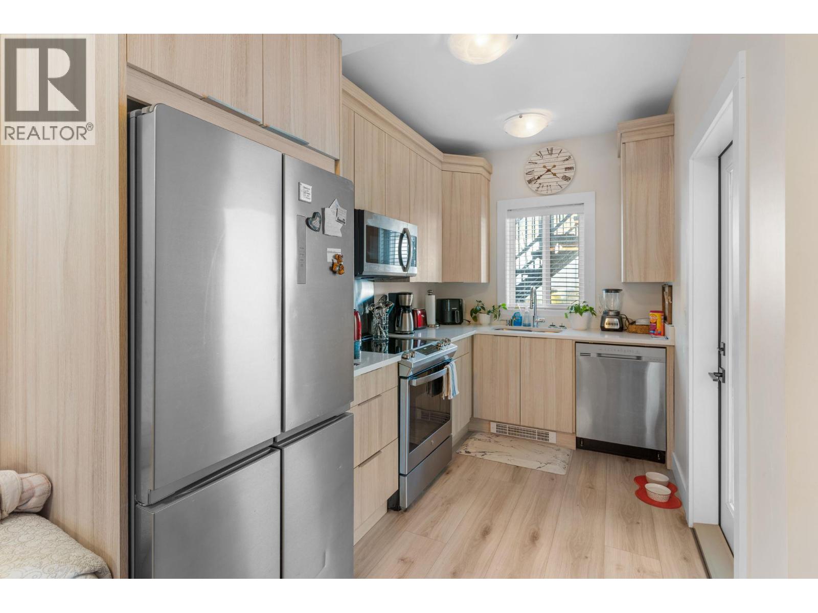  1943 Hemmerling Court, Kelowna