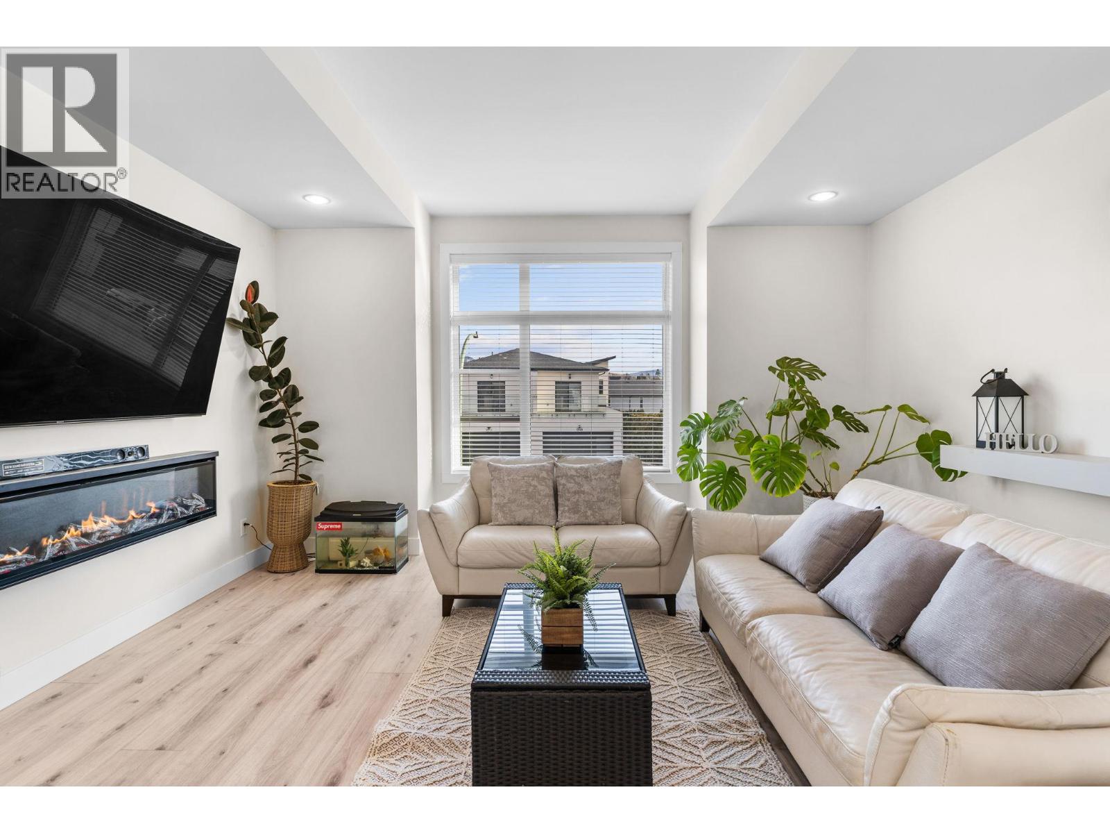  1943 Hemmerling Court, Kelowna