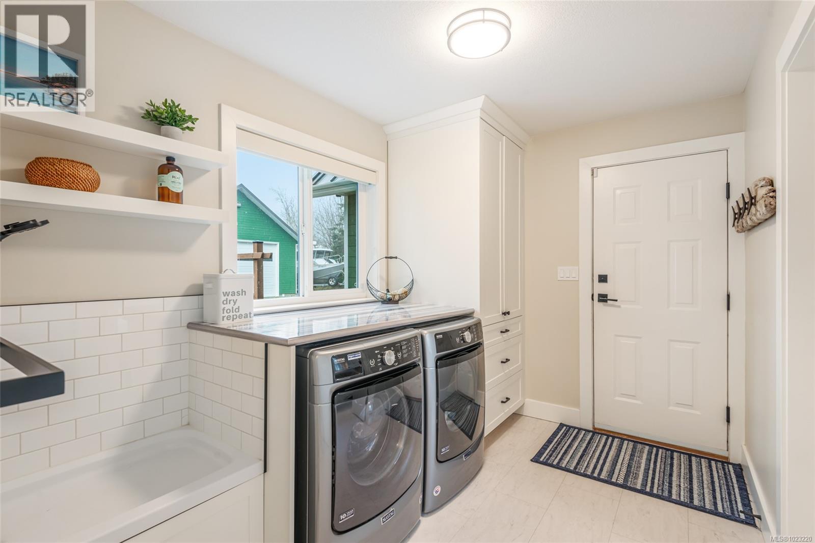 6126 Renton Rd, Port Alberni