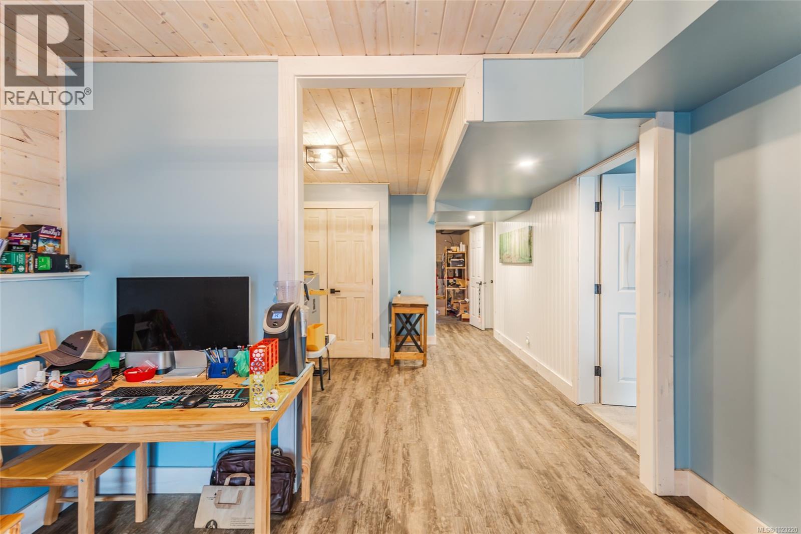 6126 Renton Rd, Port Alberni