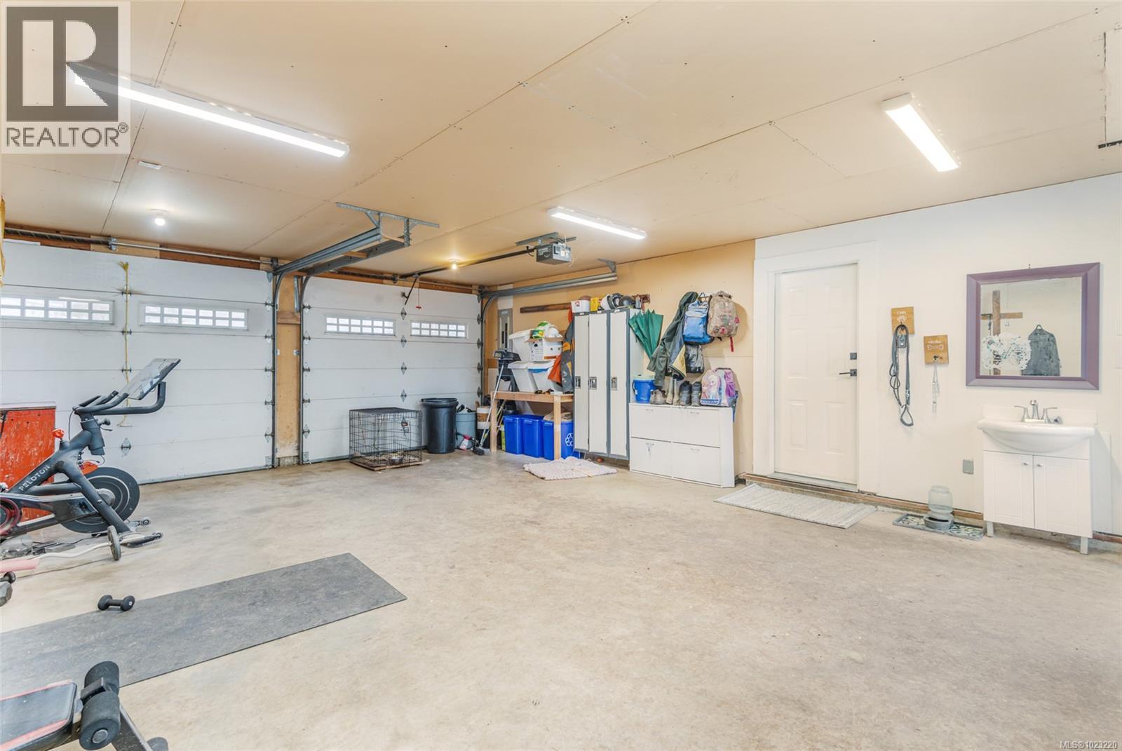 6126 Renton Rd, Port Alberni