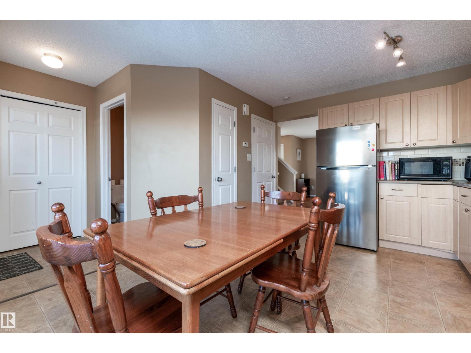 2314 29A AV NW, Edmonton