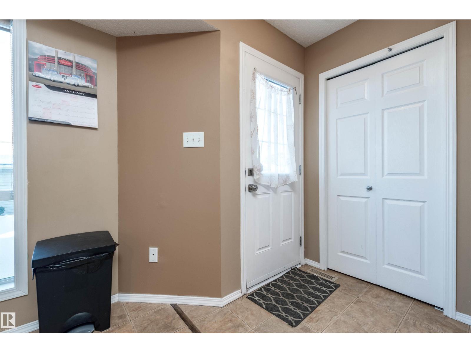 2314 29A AV NW, Edmonton