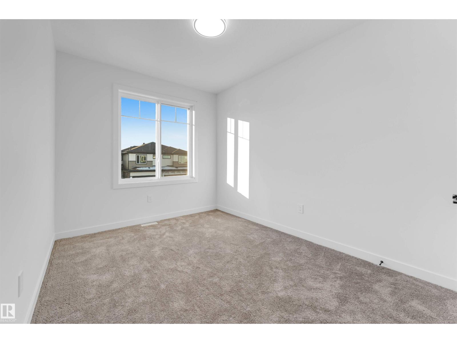 8 MEADOWGROVE LD, Spruce Grove