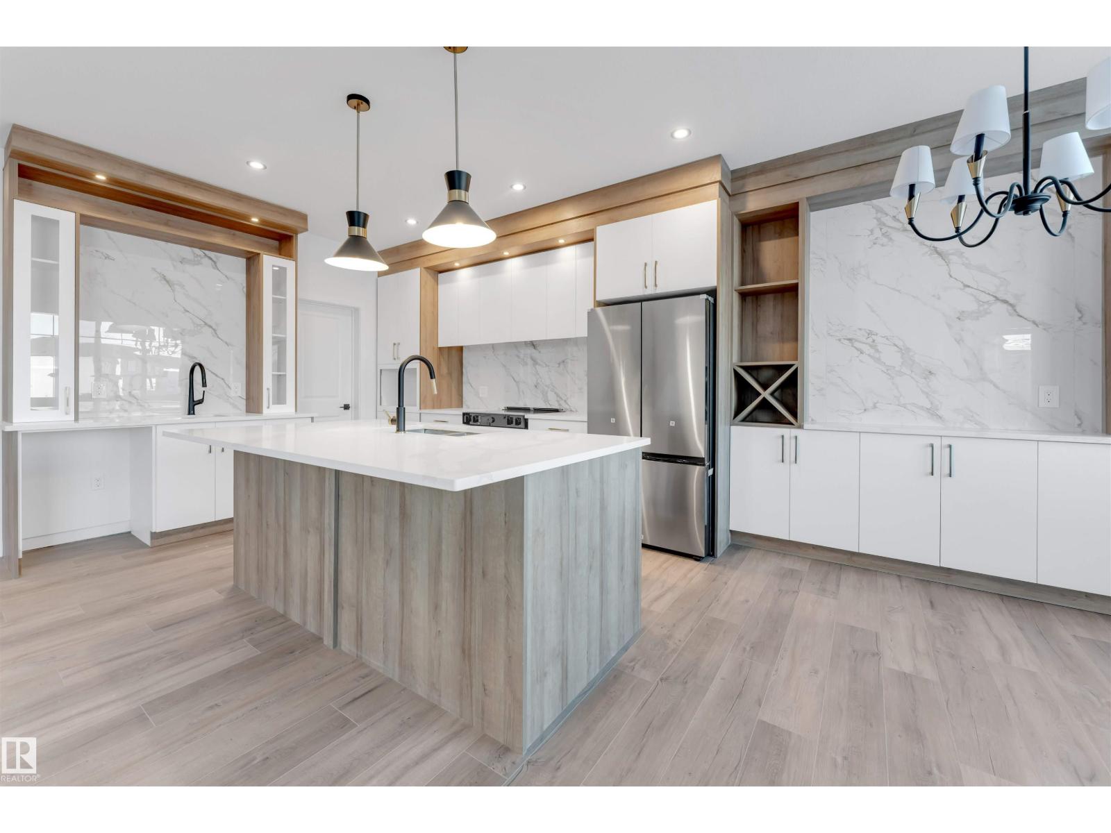 8 MEADOWGROVE LD, Spruce Grove