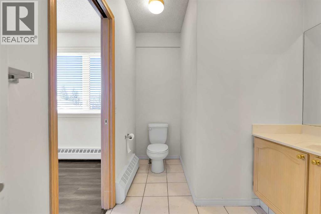 Single Family House for Sale in    Avenue NW Crescent Heights Calgary 