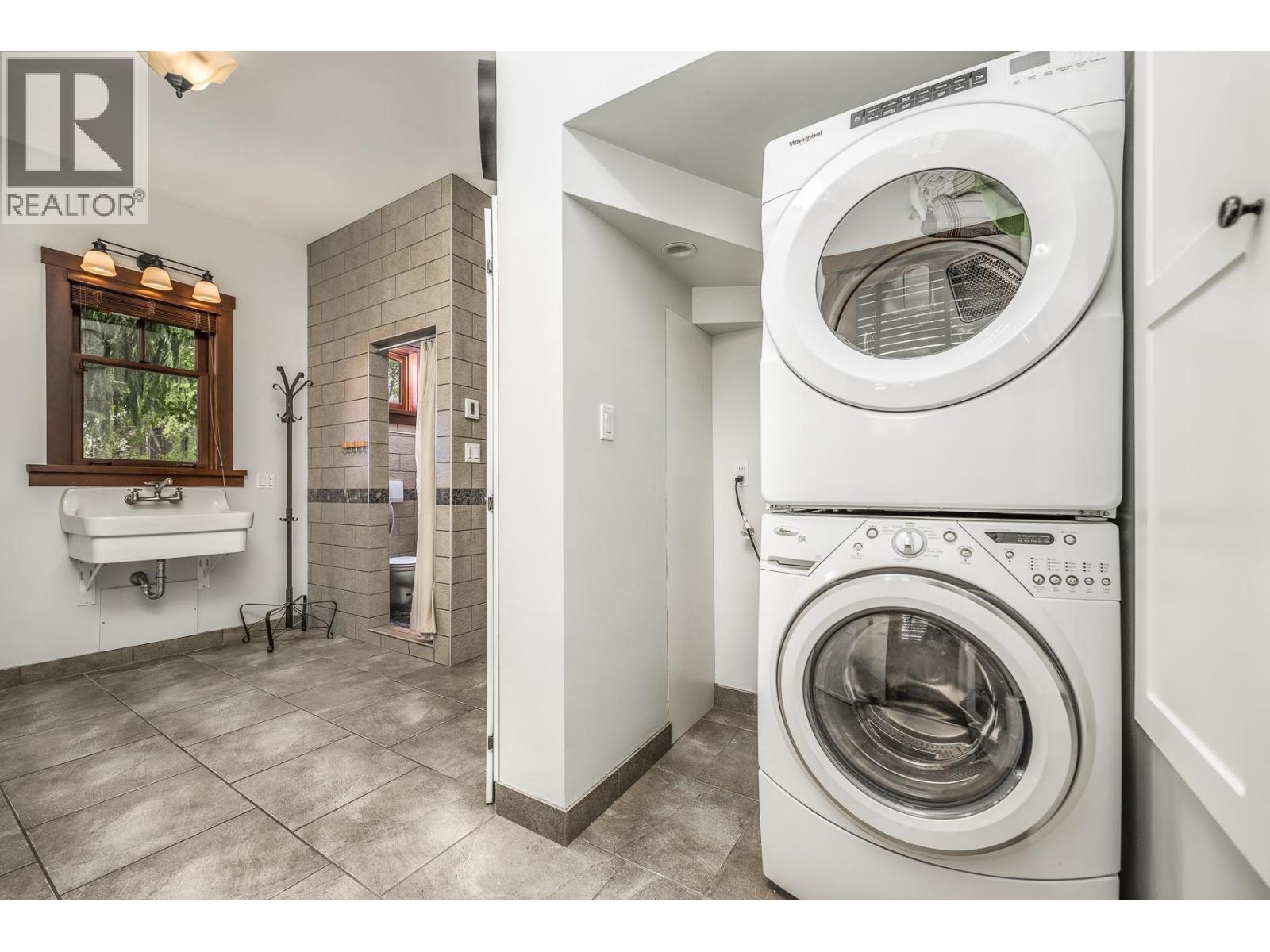 219 65B Street, Delta