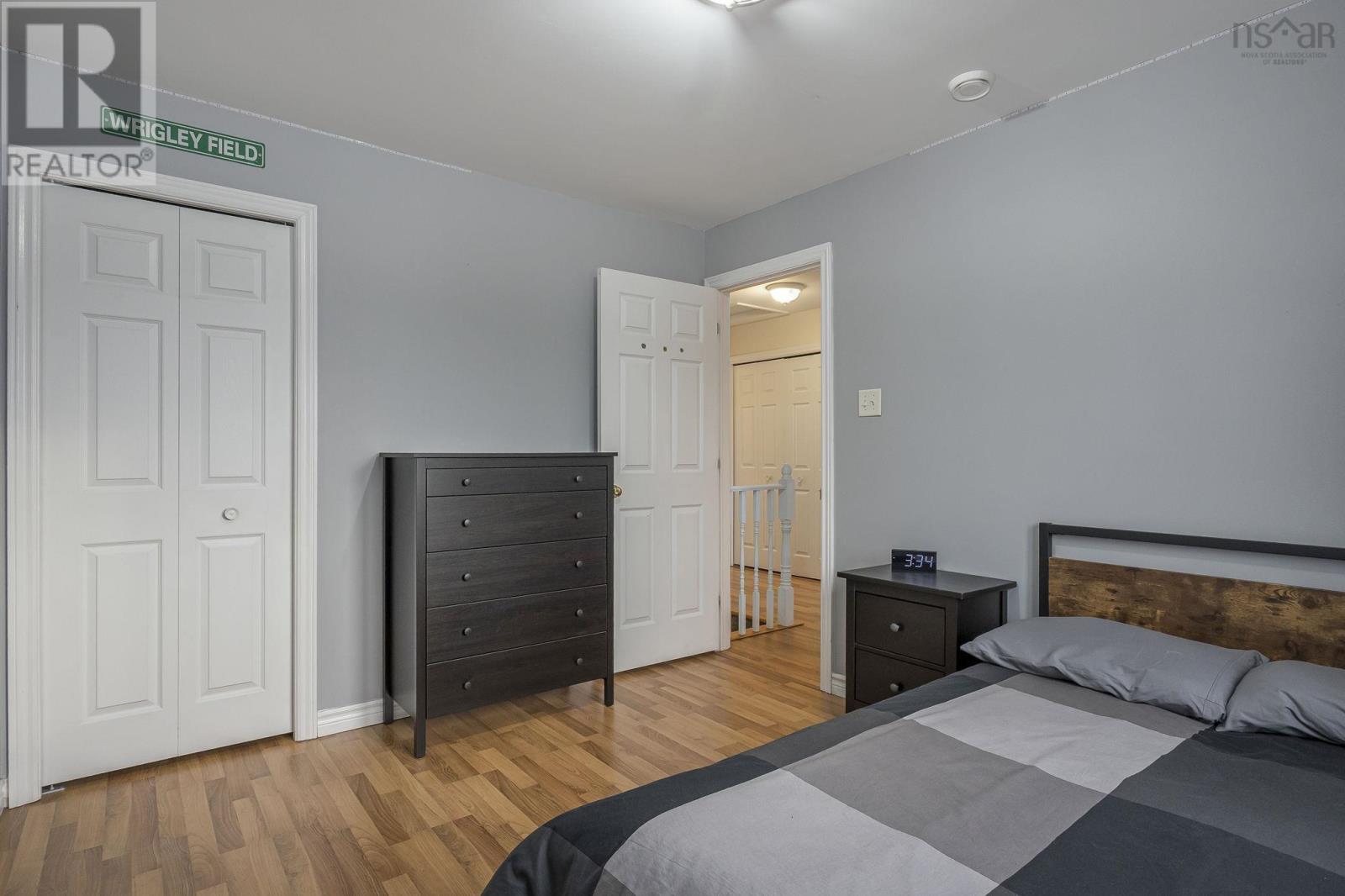 Property 32 of 38 of 52 Madeira Crescent