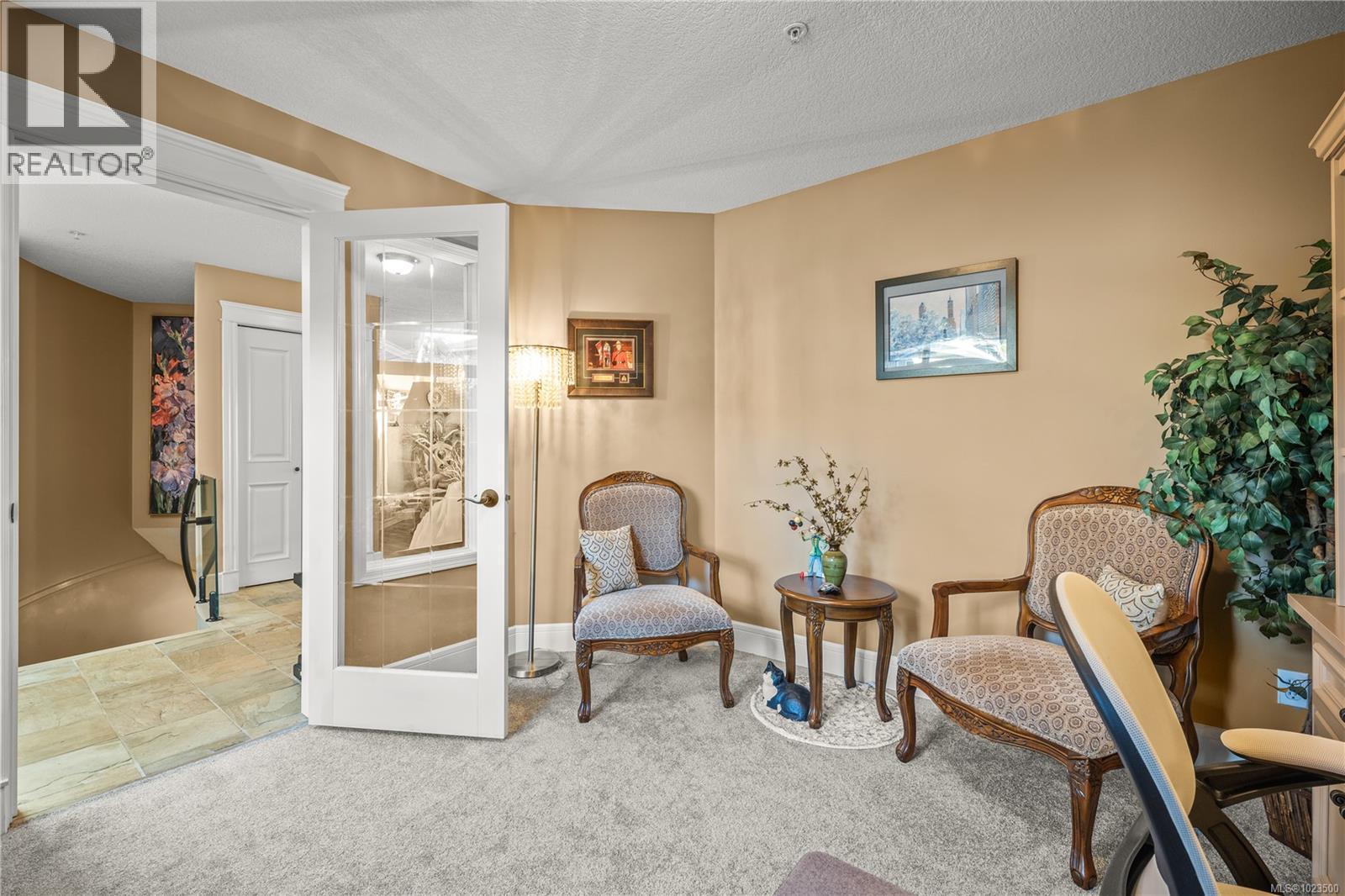 3371 Edgewood Dr, Nanaimo