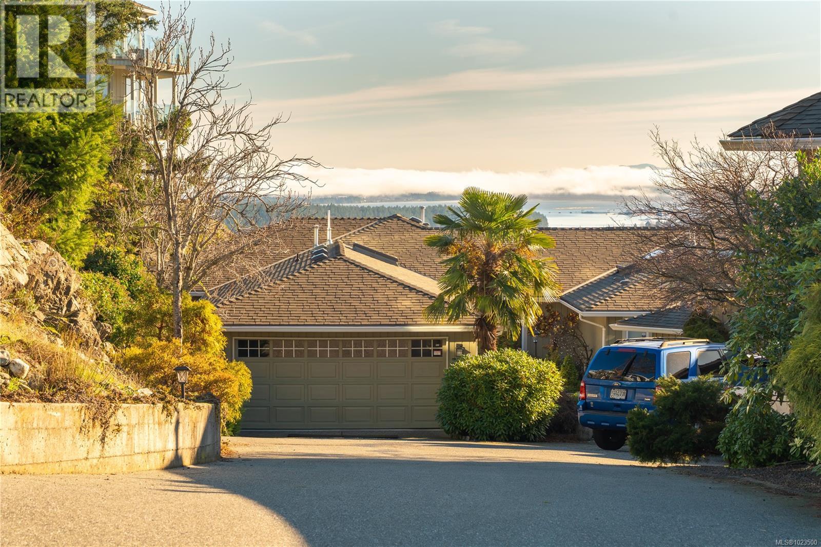 3371 Edgewood Dr, Nanaimo