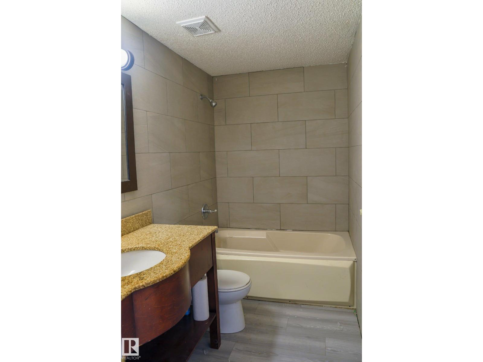 1035 Lakeland CR NW, Sherwood Park