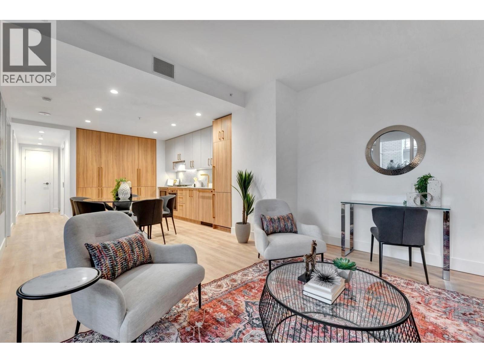 105 2325 EMERY COURT, North Vancouver