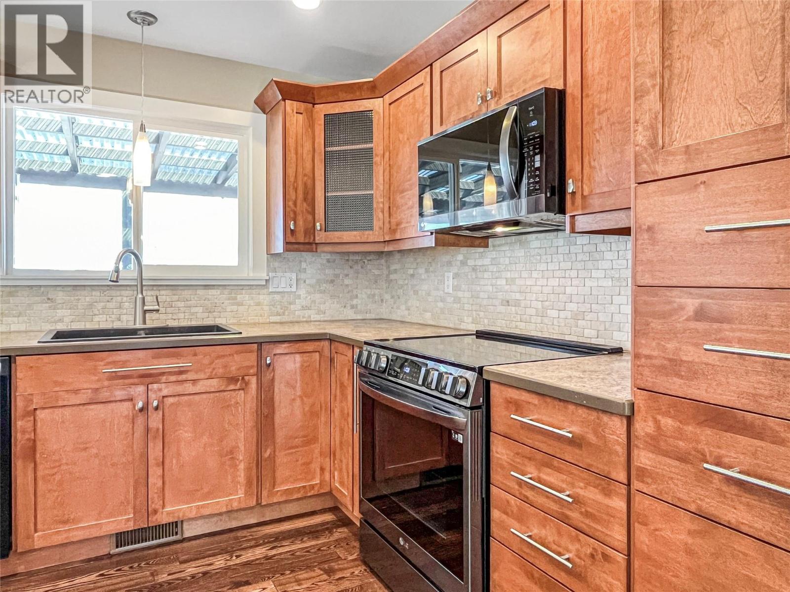 38 Willow Crescent, Osoyoos