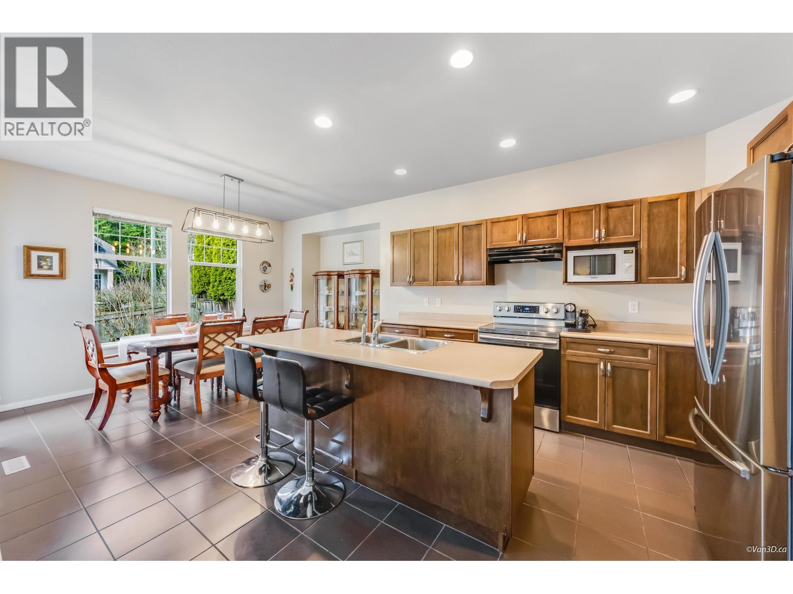 6 ALDER DRIVE, Port Moody