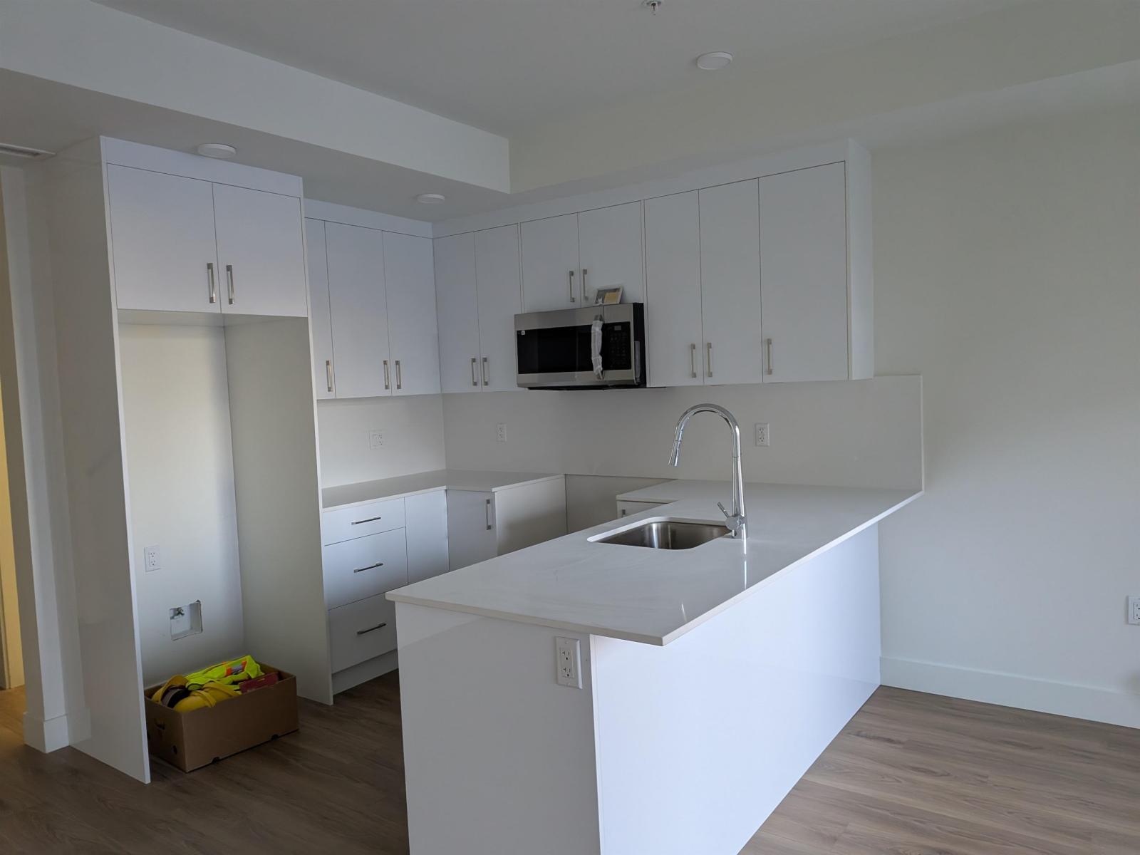 112 15739 FRASER HIGHWAY, Surrey