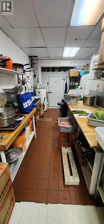 Retail for Sale in    Avenue SE Chinatown Calgary 