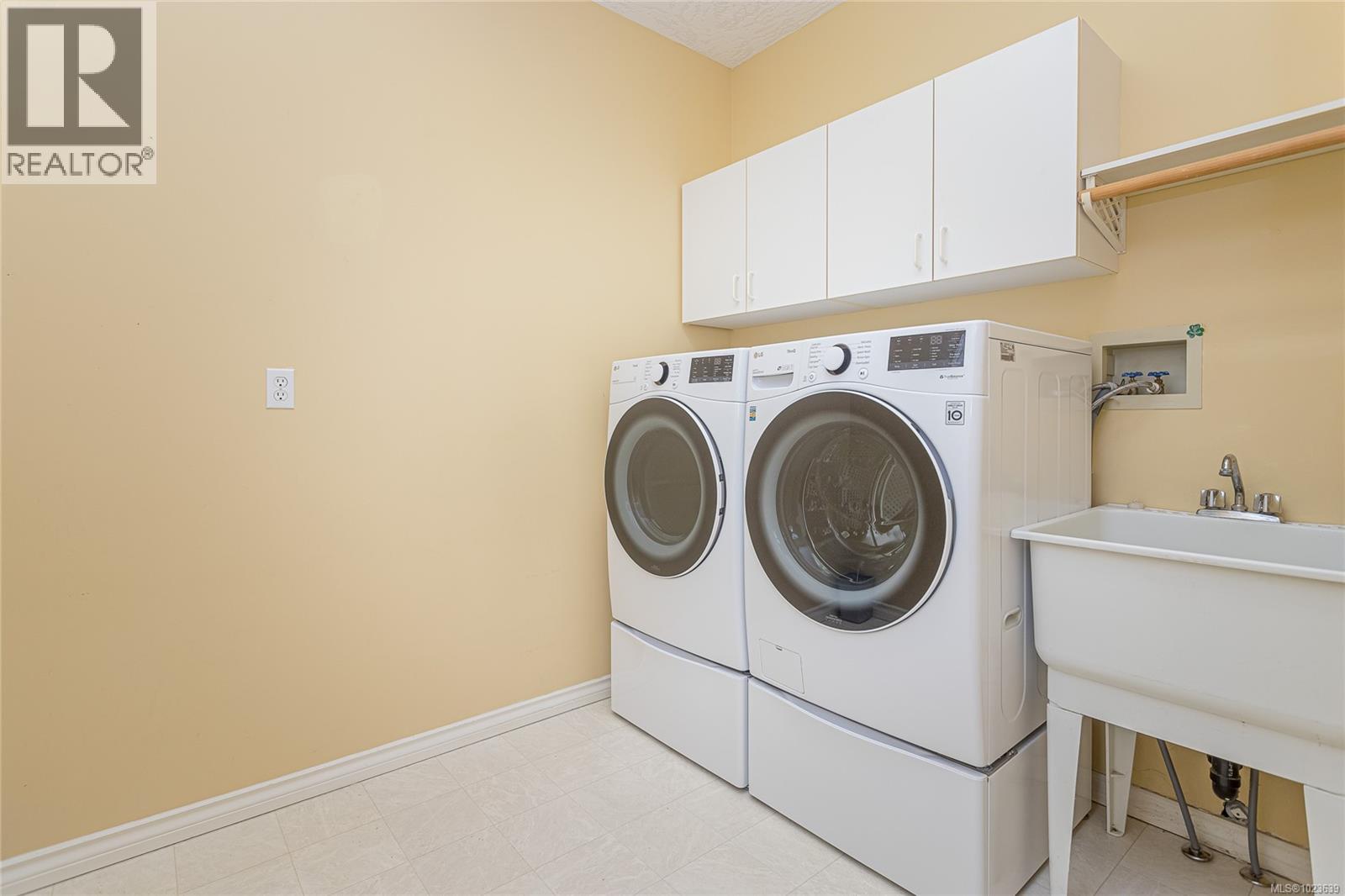 30 2979 River Rd, Chemainus