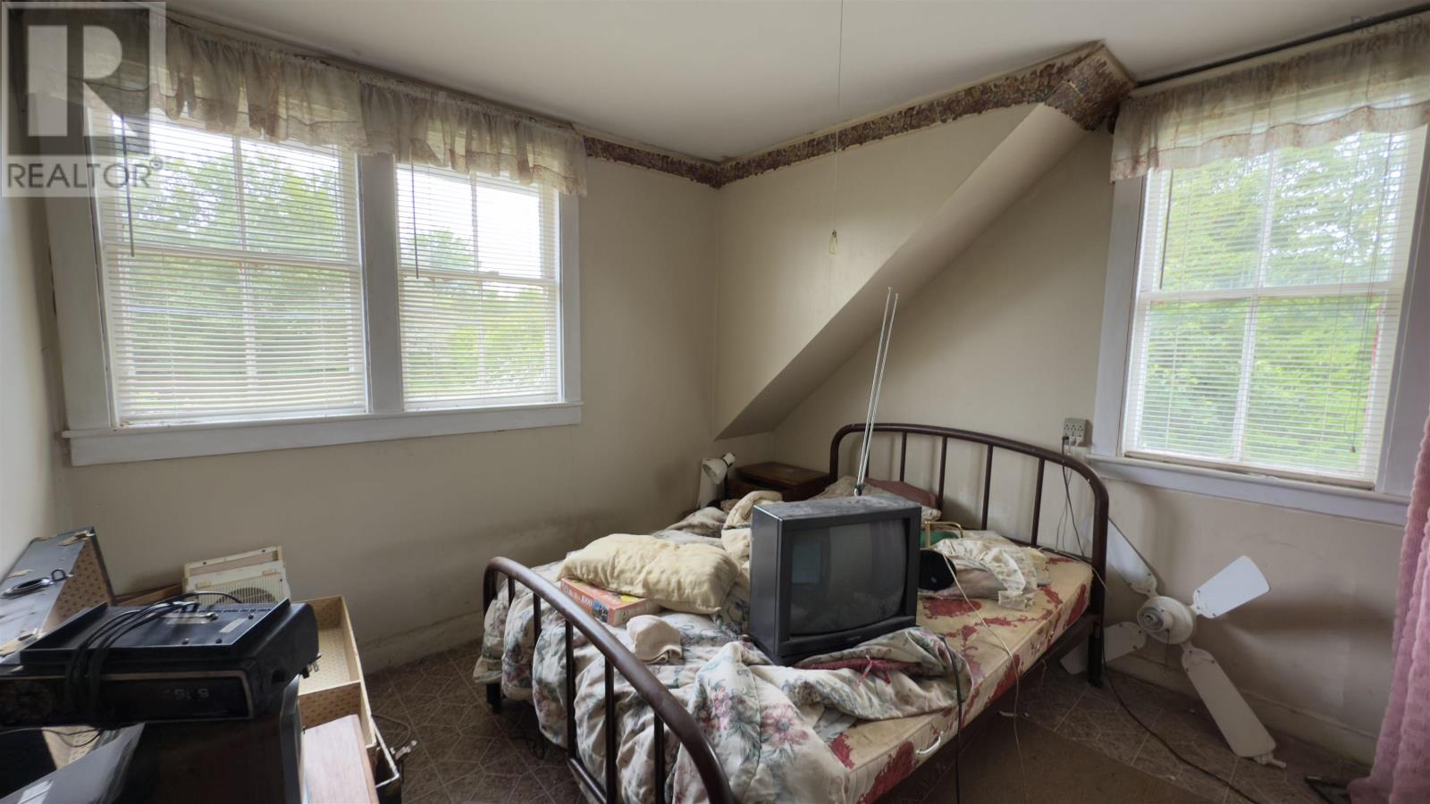 Property 8 of 11 of 2259 Highway 334