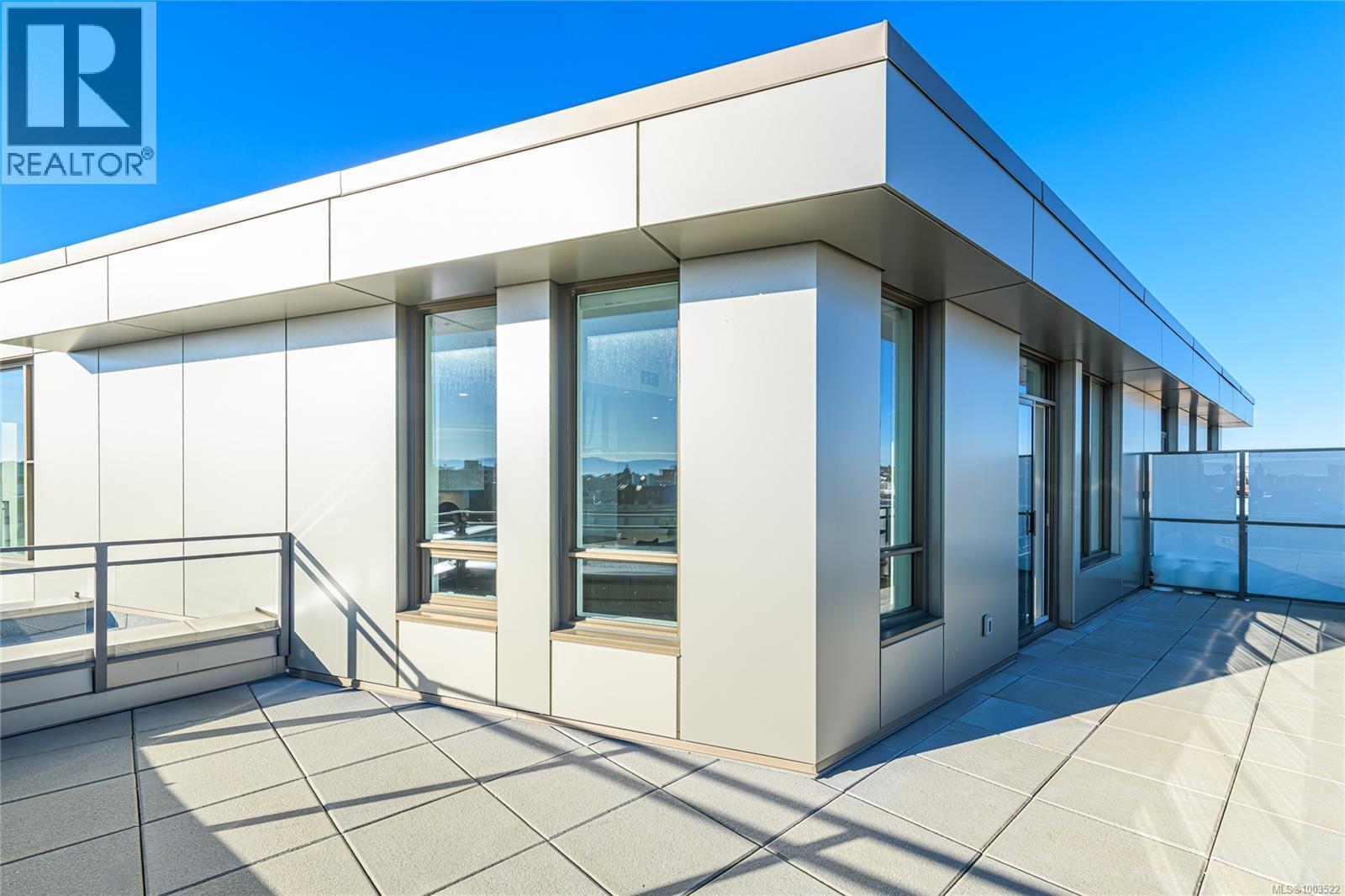 900 1628 Store Street, Victoria