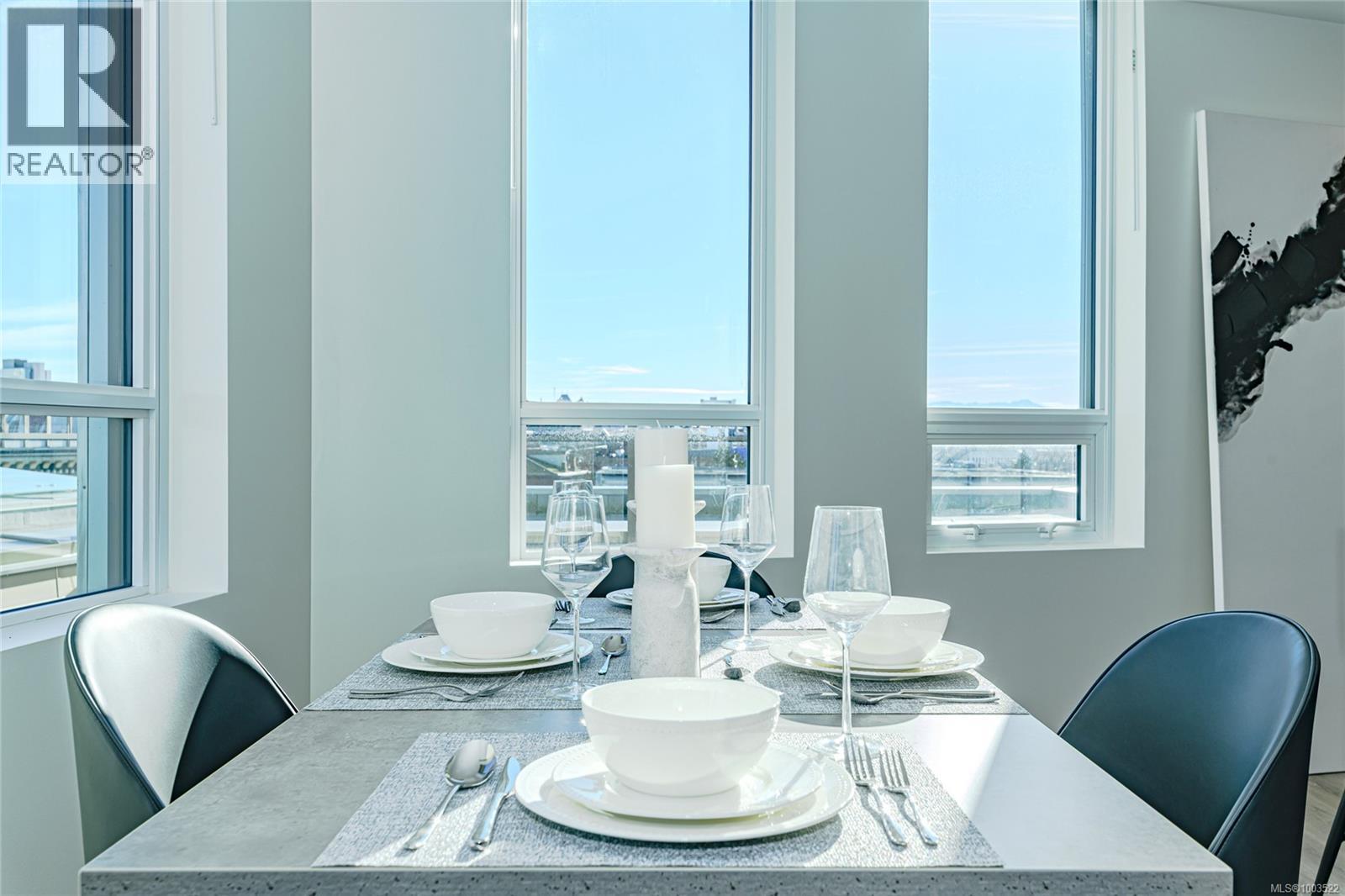 900 1628 Store Street, Victoria