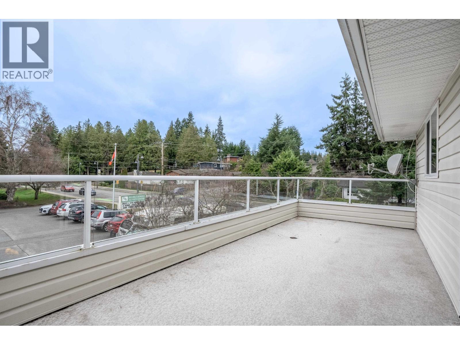 18 5610 TRAIL AVENUE, Sechelt