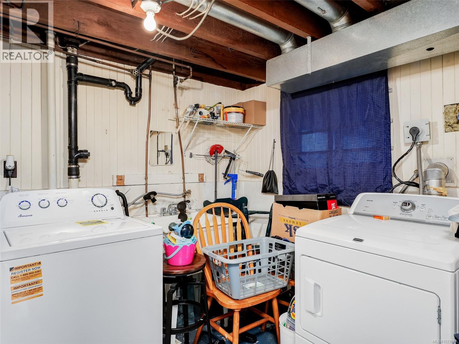 2659 Cadboro Bay Rd, Oak Bay