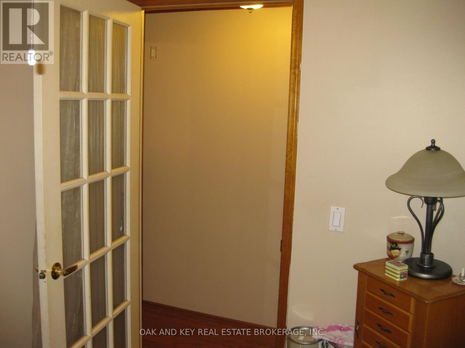 121 - 2189 DUNDAS STREET E Property Photo