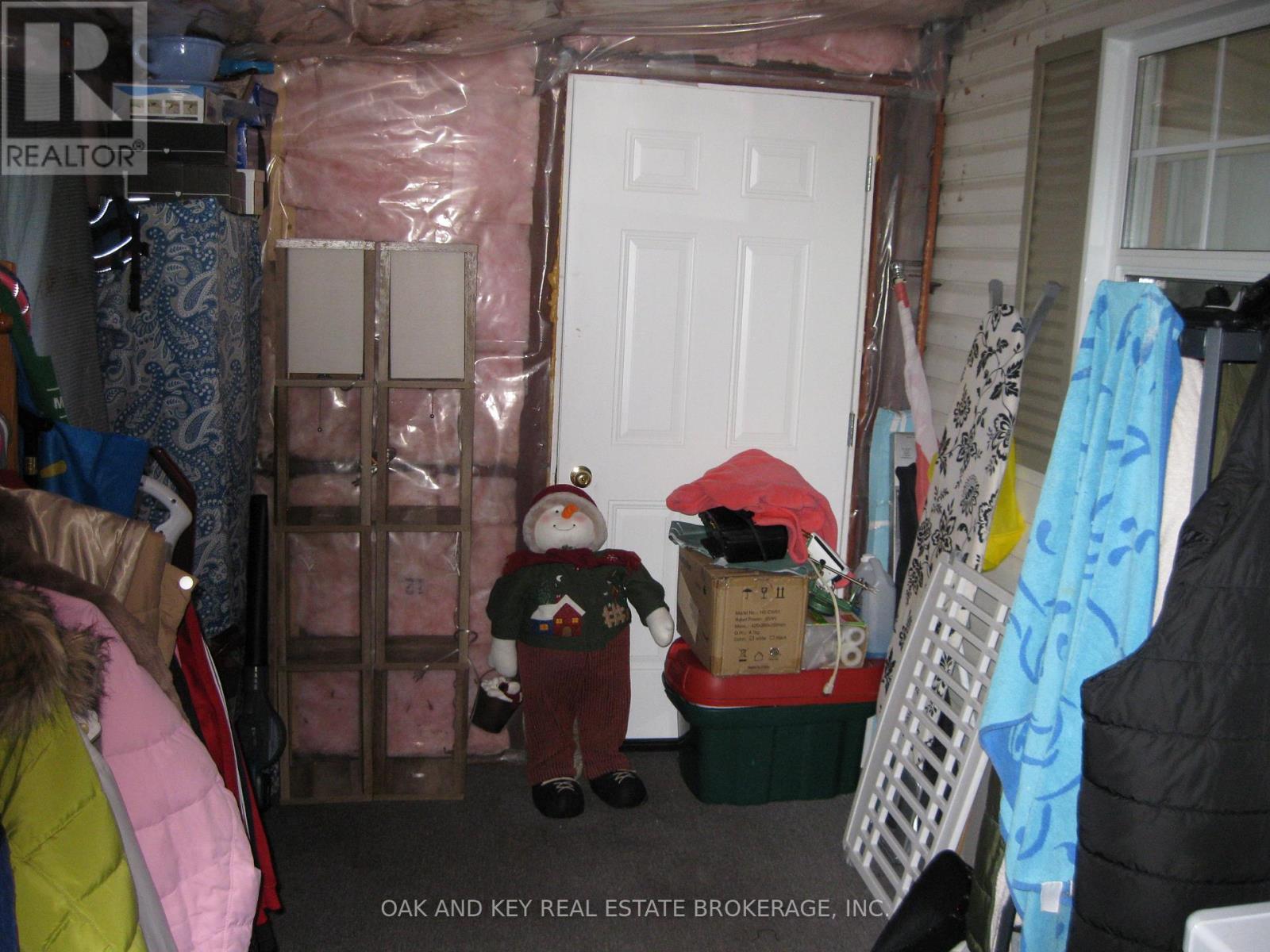 121 - 2189 DUNDAS STREET E Property Photo