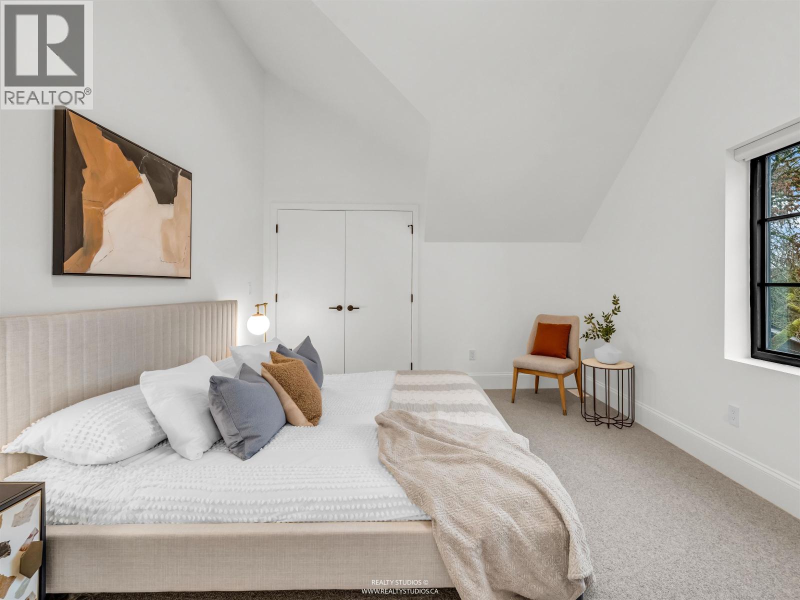 4090 MAPLE CRESCENT, Vancouver