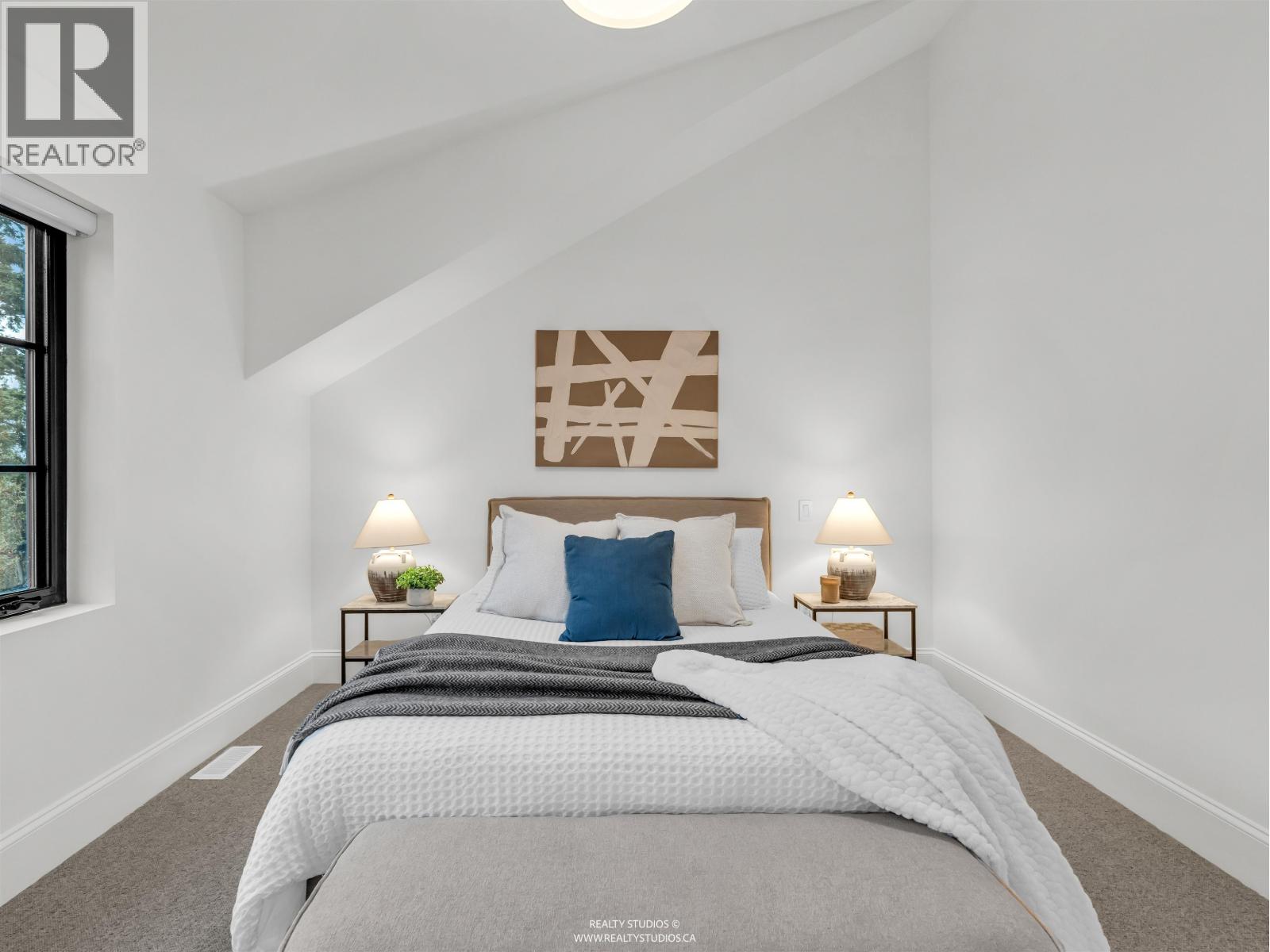 4090 MAPLE CRESCENT, Vancouver