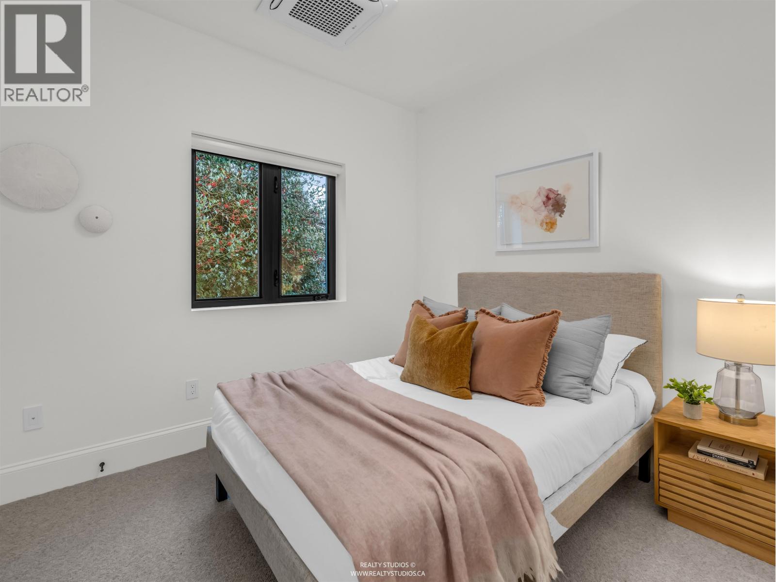 1 4088 MAPLE CRESCENT, Vancouver