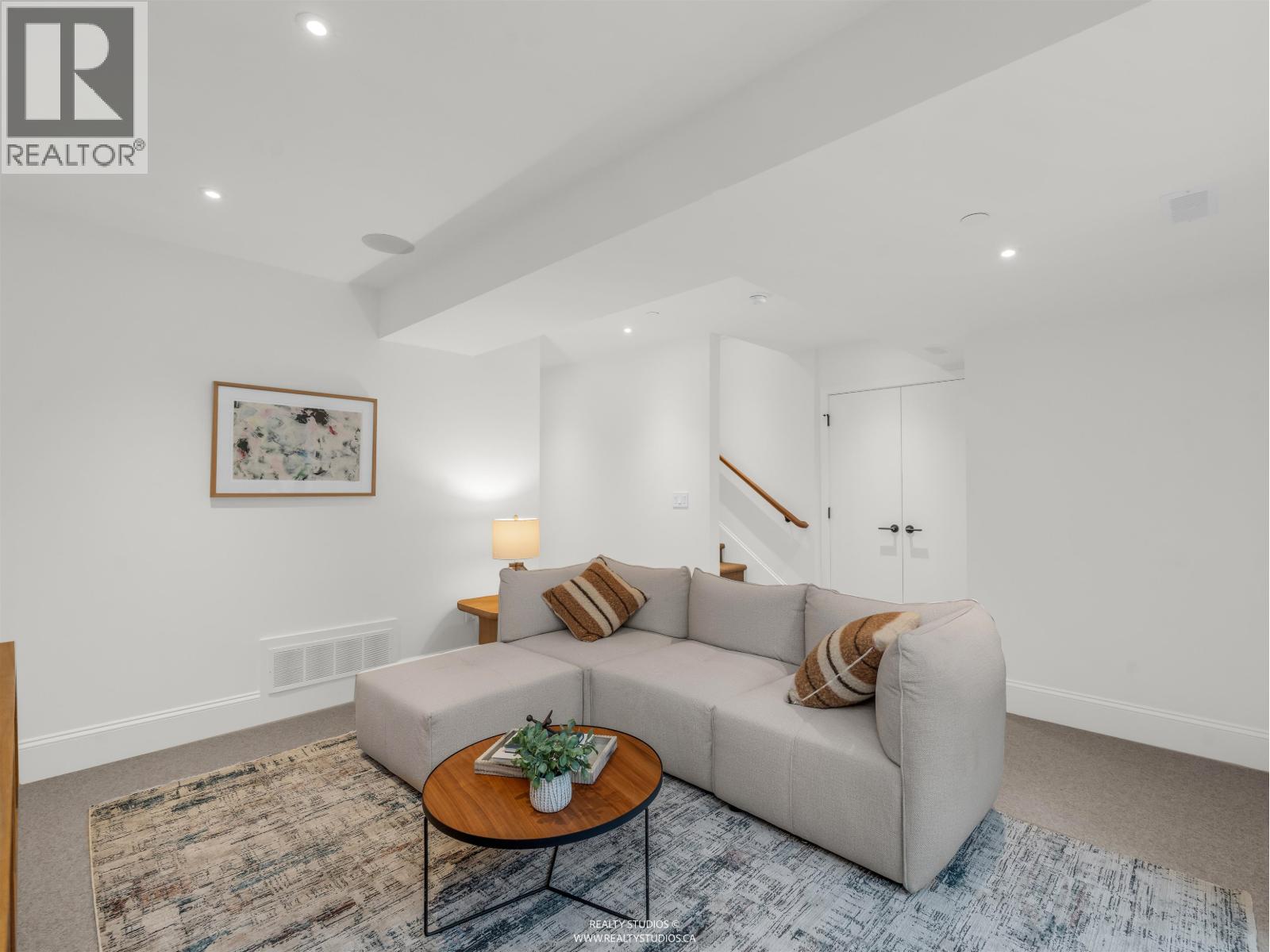 1 4088 MAPLE CRESCENT, Vancouver