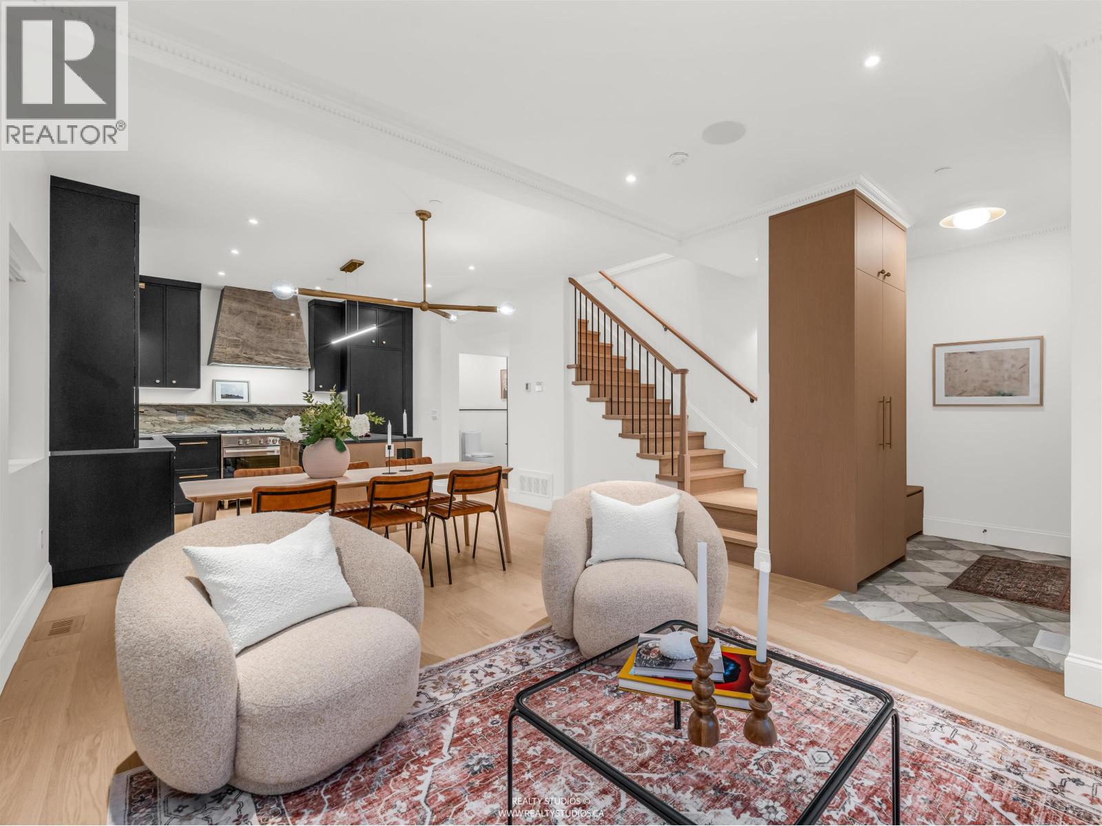 1 4088 MAPLE CRESCENT, Vancouver