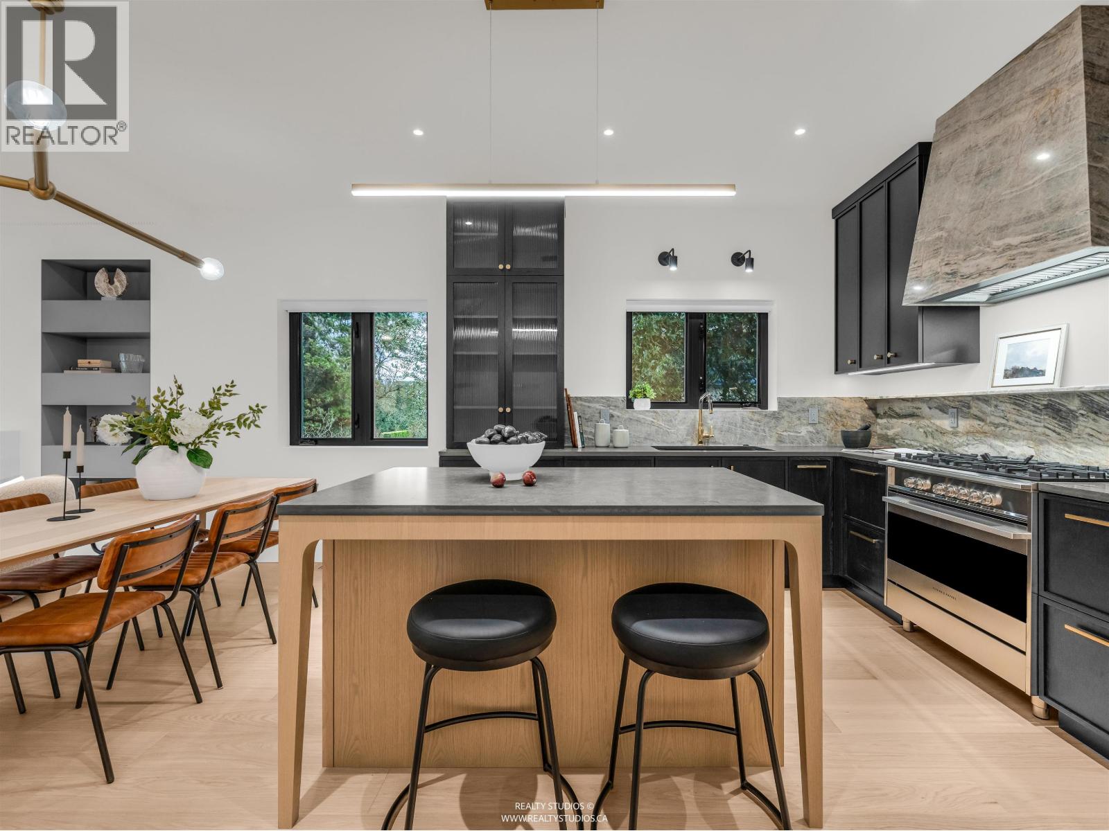 1 4088 MAPLE CRESCENT, Vancouver