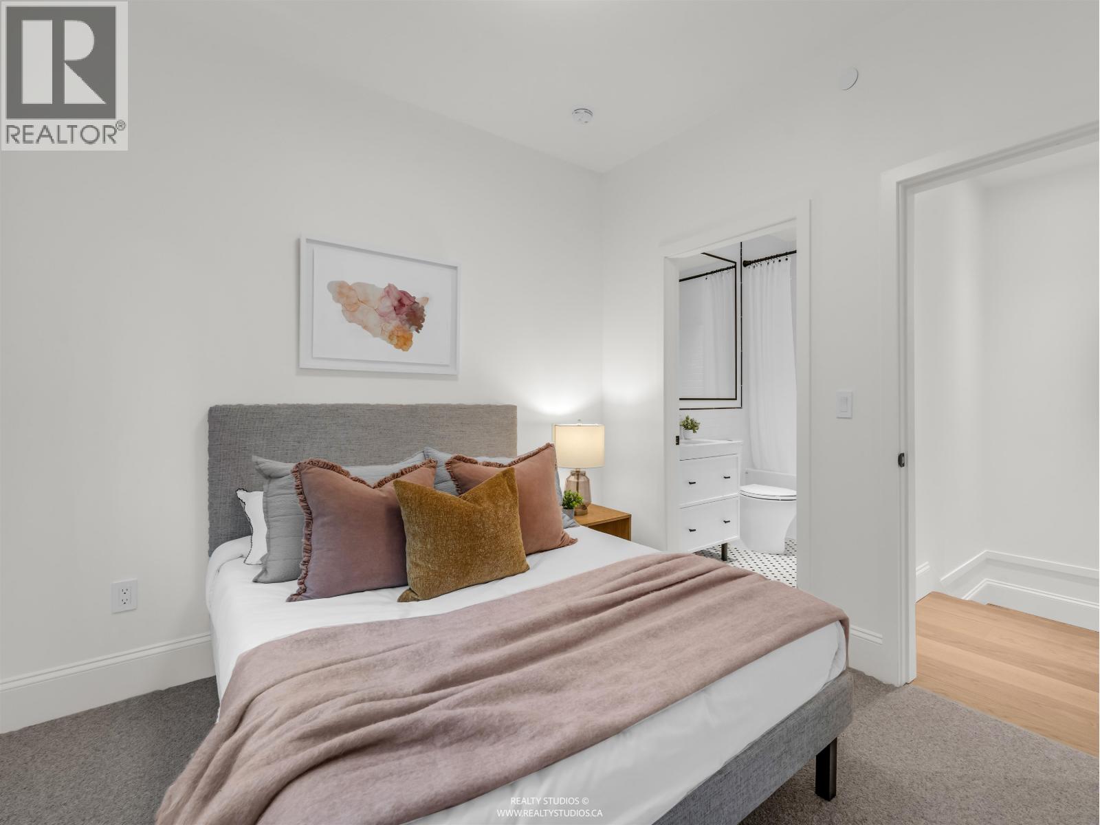 1 4088 MAPLE CRESCENT, Vancouver