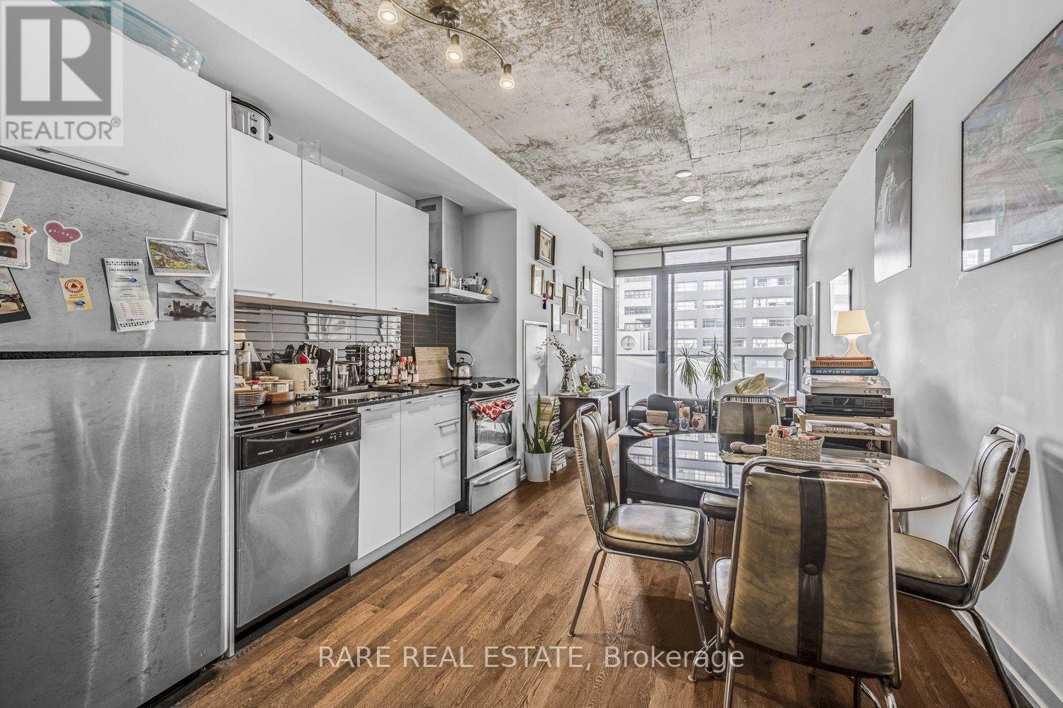 #701 650 KING STREET W - 5
