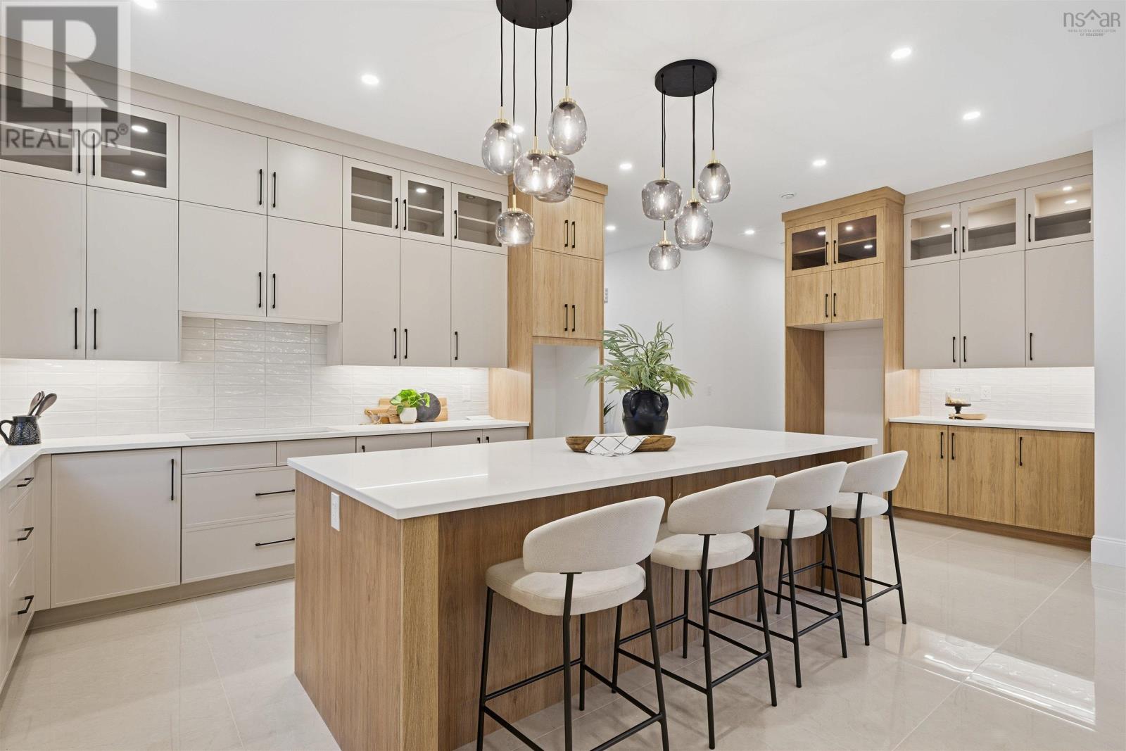 Property 10 of 49 of 6 Glissade Court