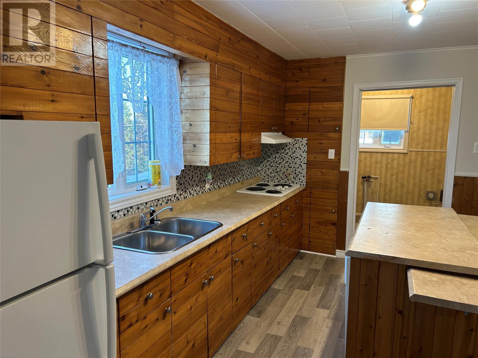 8 Old Church Road - 8