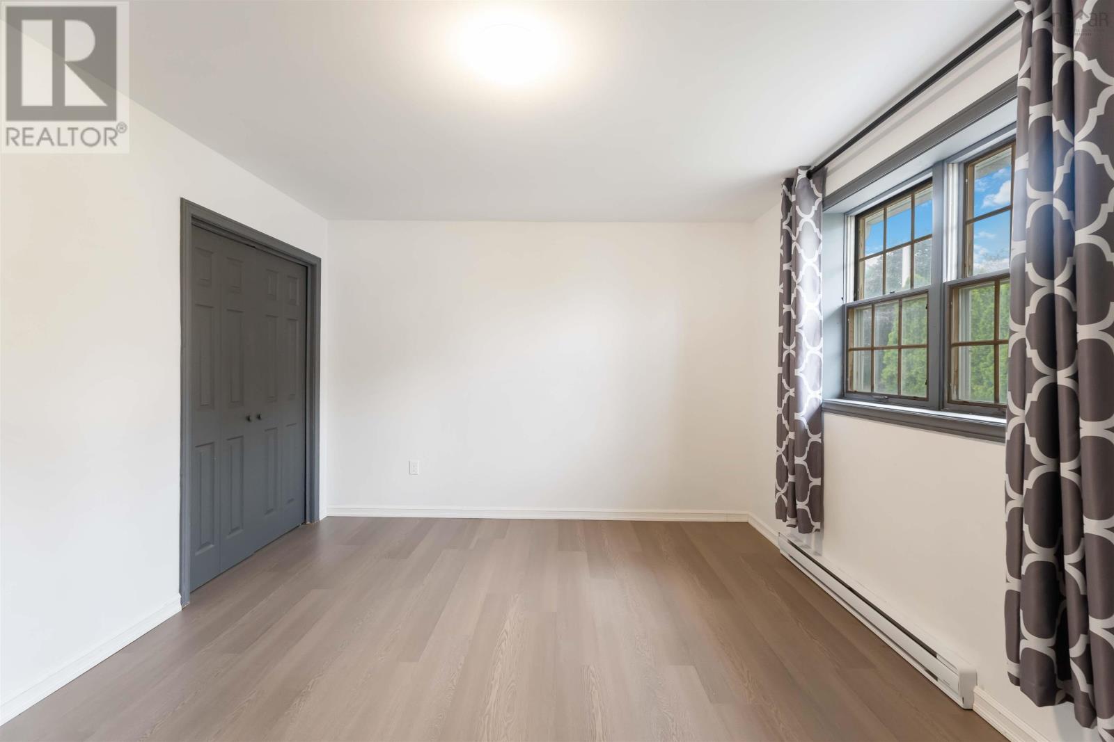 Property 15 of 26 of 92 Apple Tree Lane