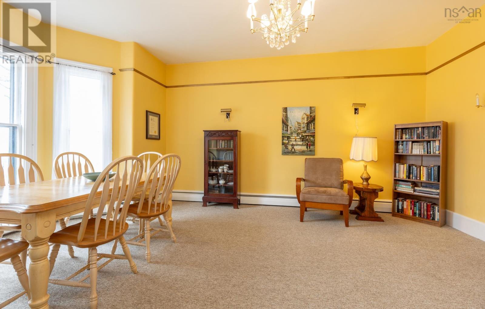 22 Baker Street - Photo 5 of 46, Yarmouth, Nova Scotia