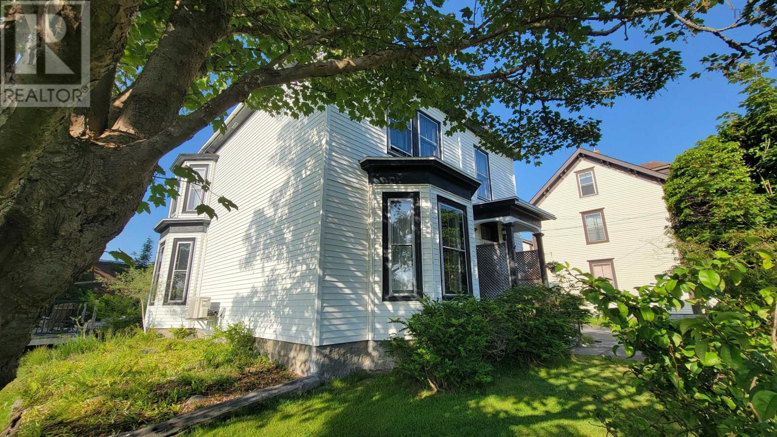 Property 38 of 45 of 22 Baker Street