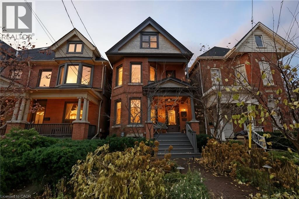 141 MARKLAND Street - Photo 2 of 49, Hamilton, Ontario