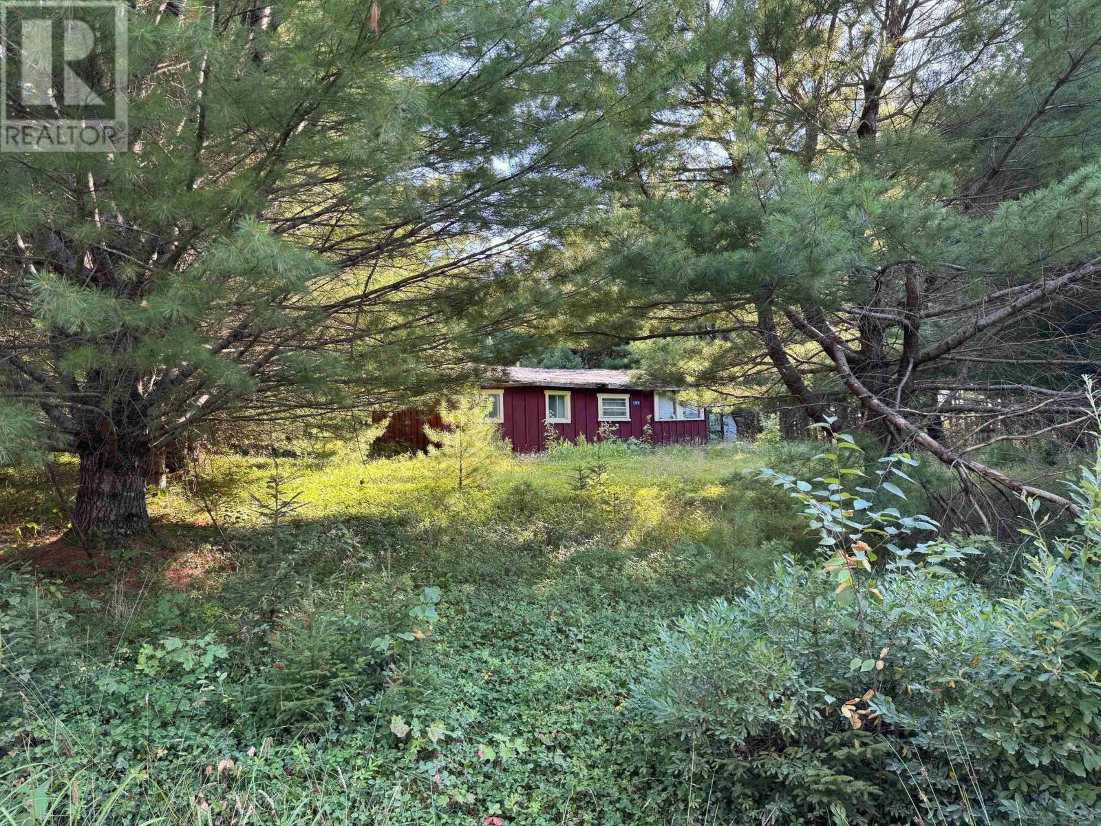 199 Kempt Back Lake Road - Photo 3 of 8, Kemptville, Nova Scotia