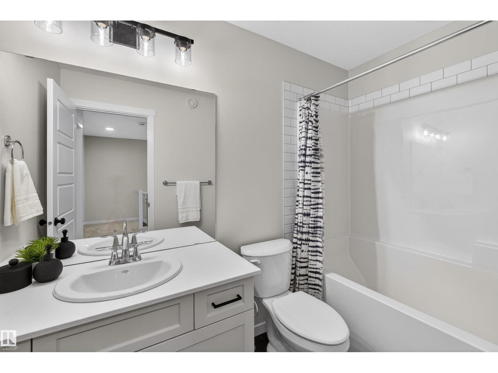 3 ETON LI, Spruce Grove