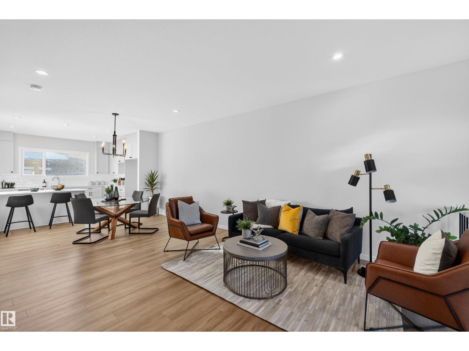 3 ETON LI, Spruce Grove