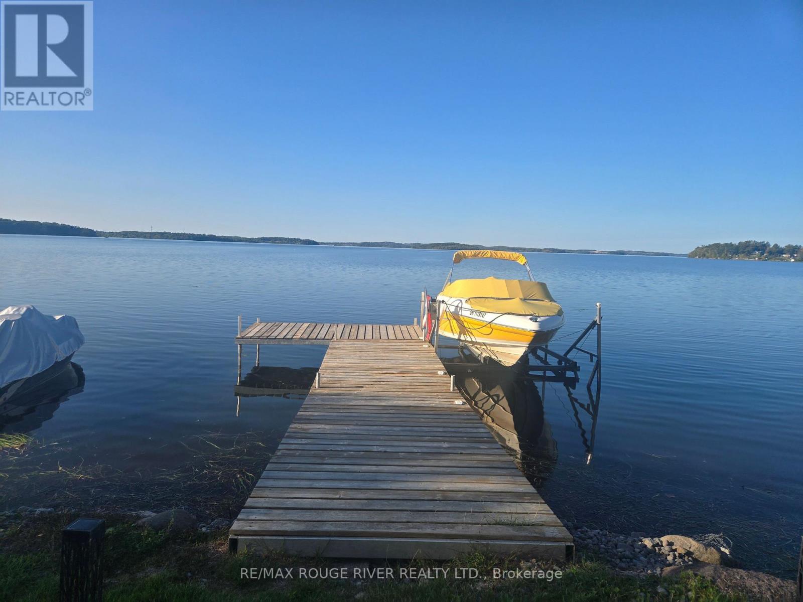 #55 6108 CURTIS POINT ROAD - 31