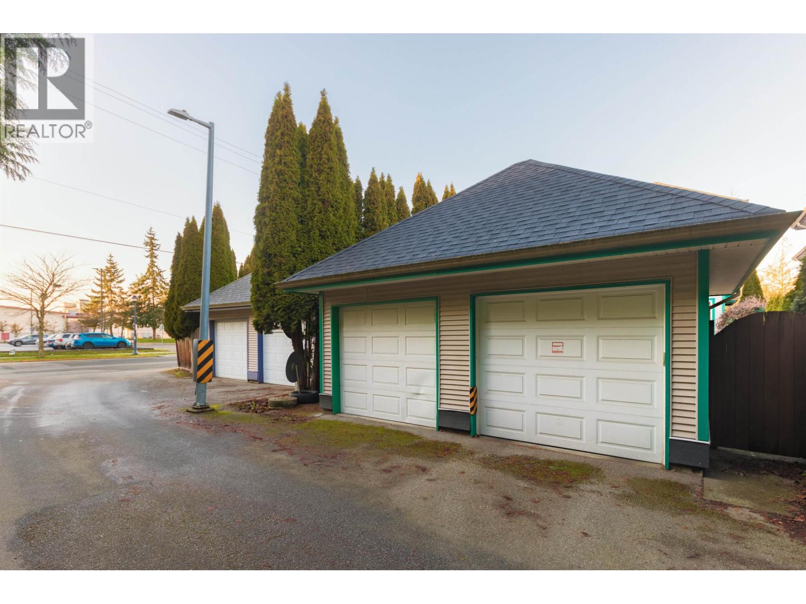 7668 BENNETT ROAD, Richmond