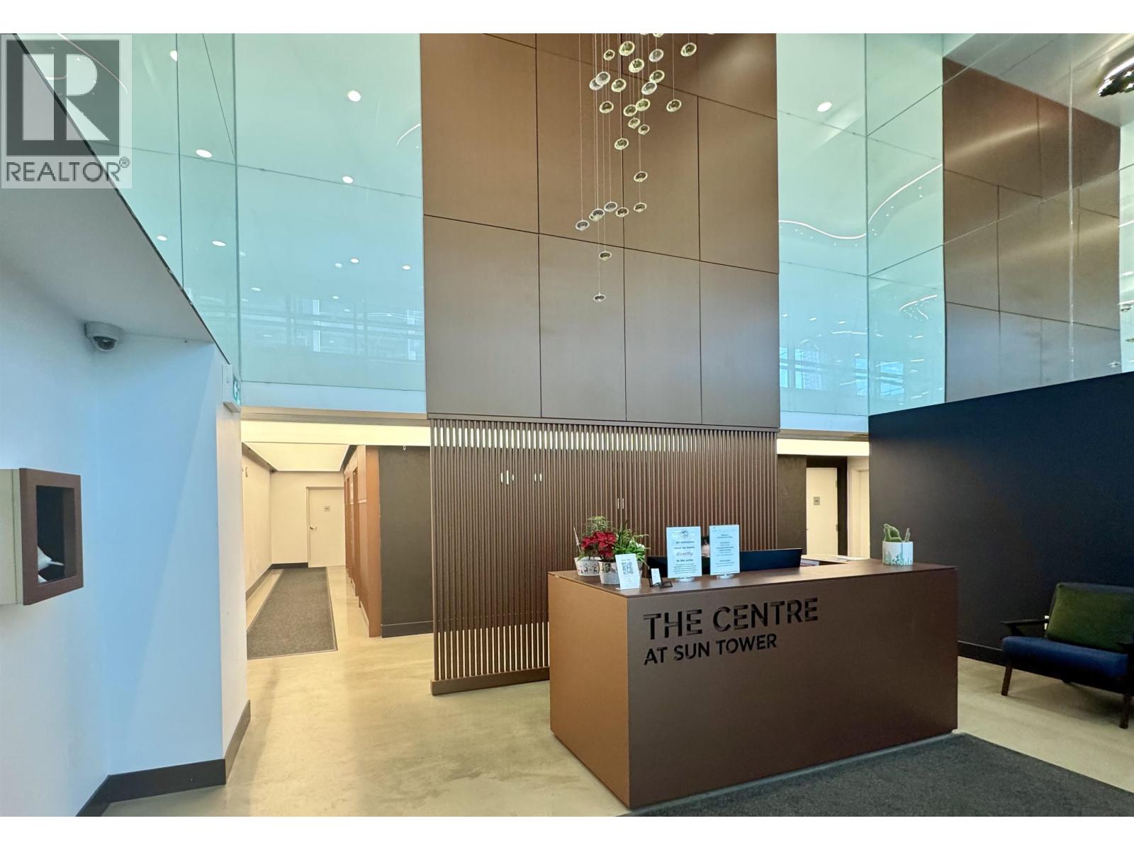 Office in Burnaby - Image 11