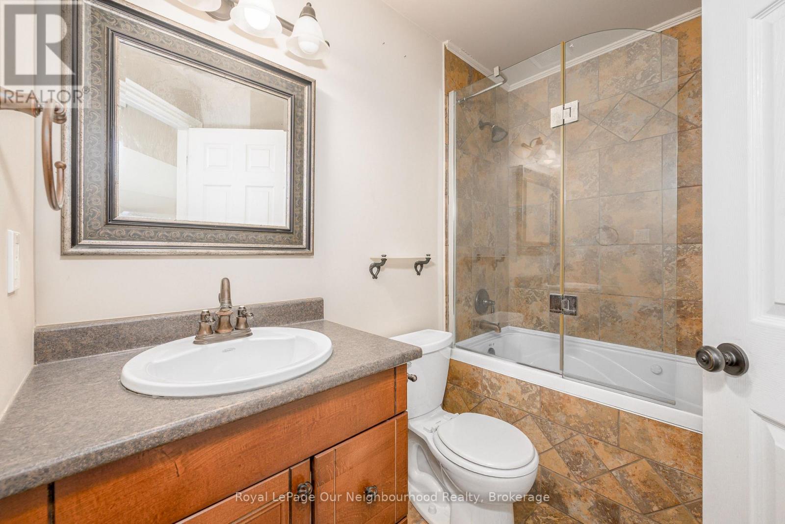 10300 RAVENSHOE ROAD, Georgina (Baldwin), Ontario, L9P1R2 — Photo 28